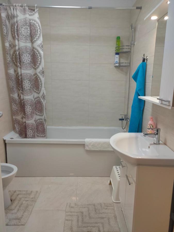 Dc Ghencea 158 Self Check-In Apartman Bukarest Kültér fotó